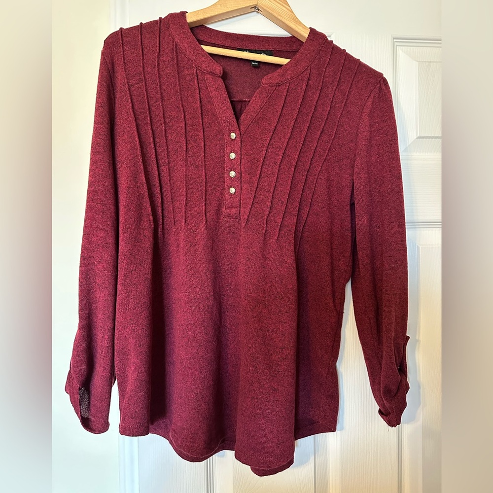 Red 3/4 Sleeve Pleated Blouse with Mandarin Collar